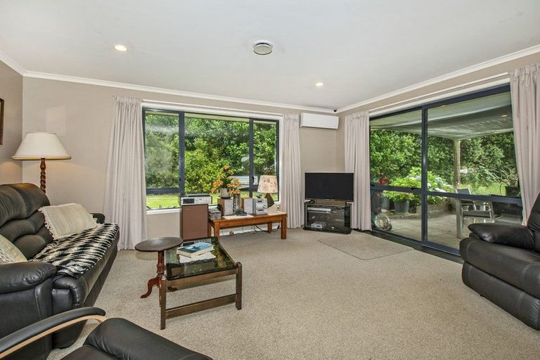 Photo of property in 30 Edkins Road, Kerikeri, 0230