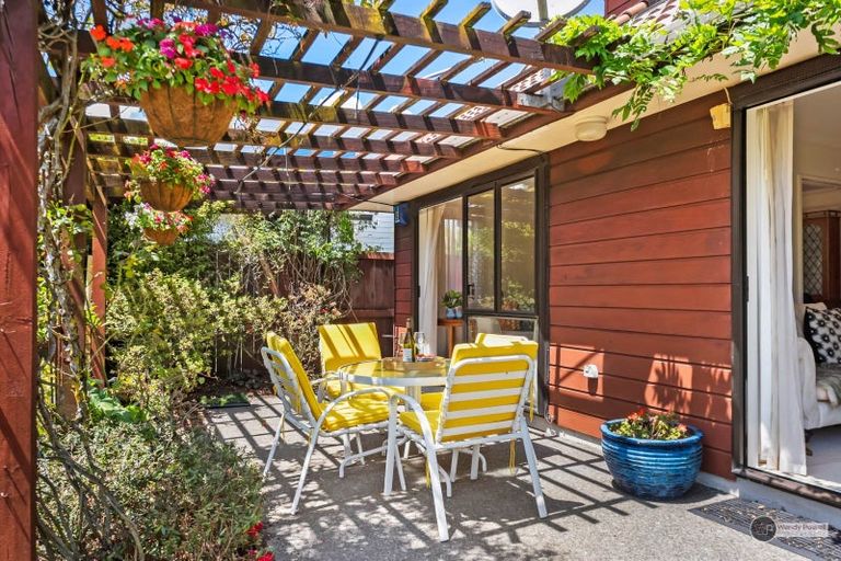 Photo of property in 29 Hinau Street, Woburn, Lower Hutt, 5011