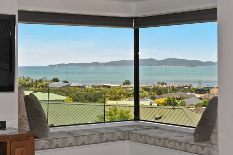 Photo of property in 10 Brampton Road, Snells Beach, 0920