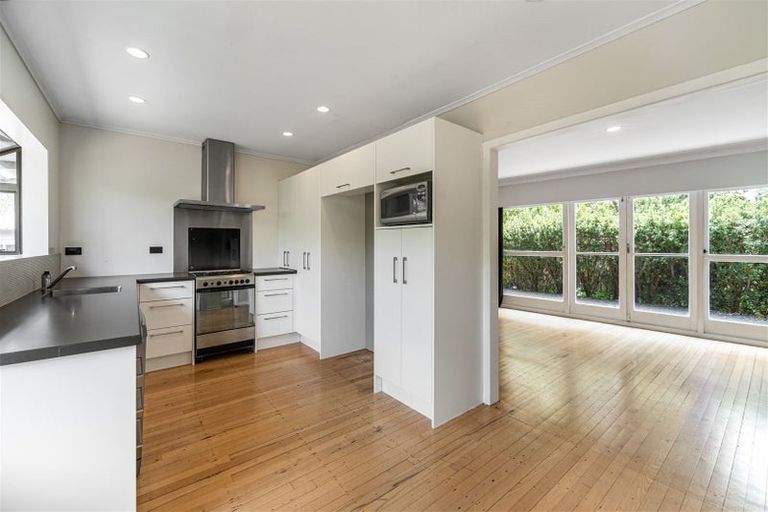 Photo of property in 34 Te Kanawa Crescent, Henderson, Auckland, 0610