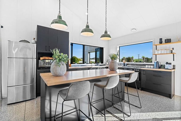 Photo of property in 8 Paparoa Road, Mangapai, Whangarei, 0178