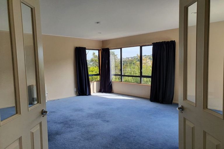 Photo of property in 107 Viewmont Drive, Harbour View, Lower Hutt, 5010