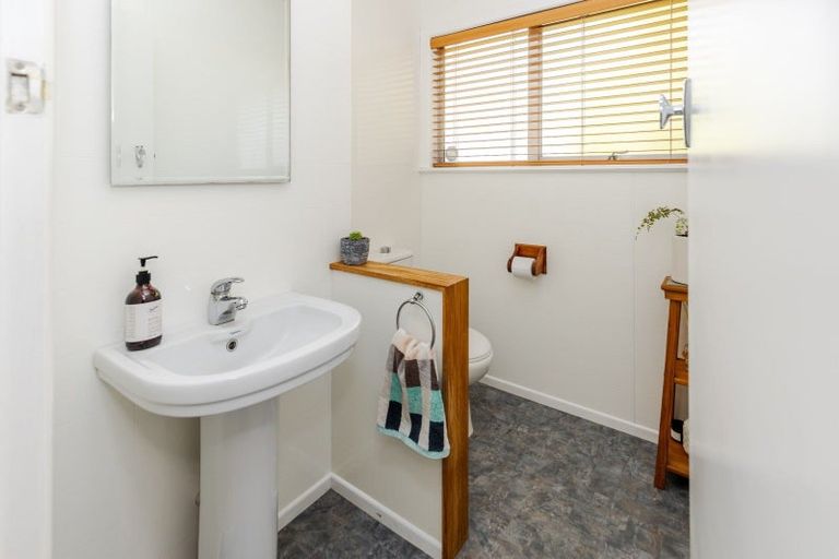 Photo of property in 21 Paulette Place, Queenwood, Hamilton, 3210