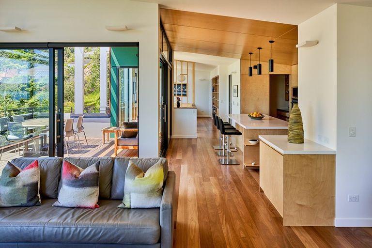 Photo of property in 4 Marama Terrace, Eastbourne, Lower Hutt, 5013