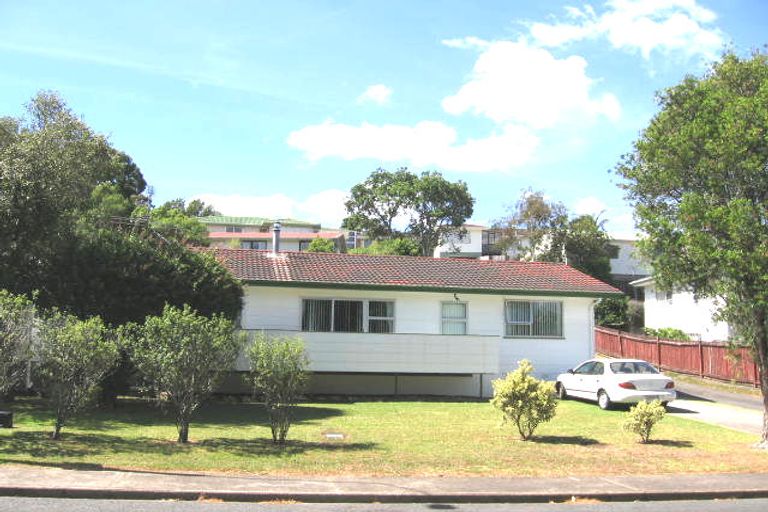 Photo of property in 45 Salamanca Road, Sunnynook, Auckland, 0620
