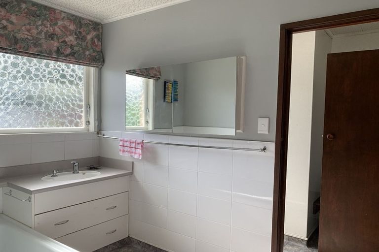 Photo of property in 1/800 Willowpark Road South, Akina, Hastings, 4122