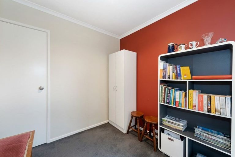 Photo of property in 8 Nielsen Gardens, Rototuna, Hamilton, 3210