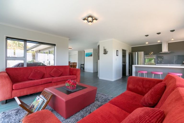 Photo of property in 169 King Road, Inglewood, 4386