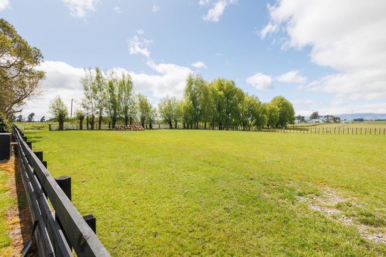 Photo of property in 283 Forlong Road, Colyton, Feilding, 4775