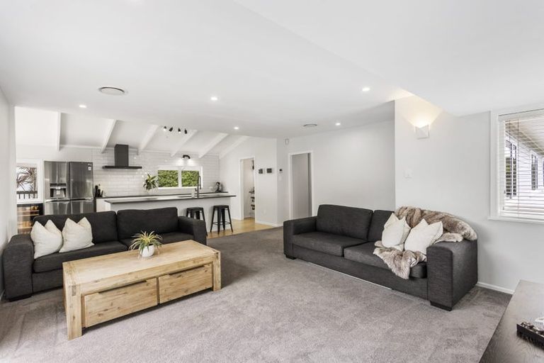 Photo of property in 13 Lanigan Street, Birkdale, Auckland, 0626