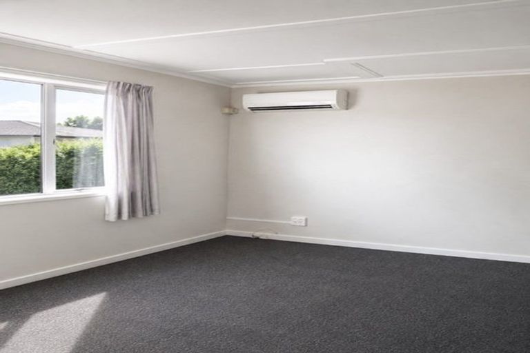 Photo of property in 65 Racecourse Road, Waipukurau, 4200