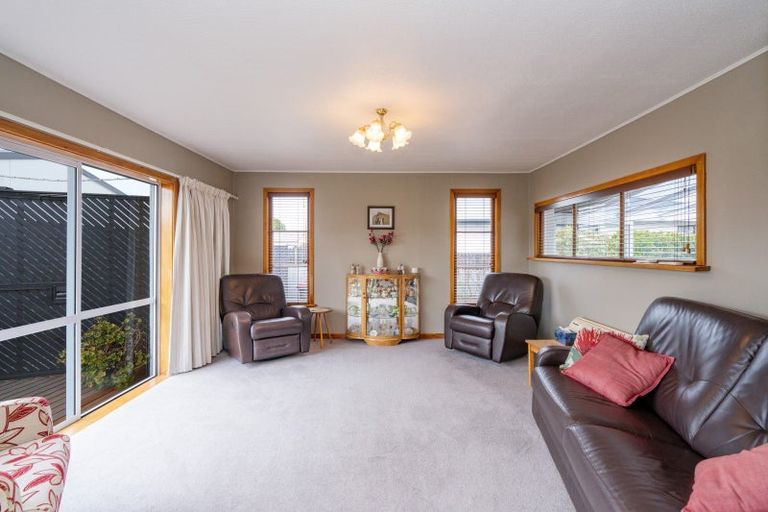 Photo of property in 70 Helmsdale Street, Waverley, Invercargill, 9810