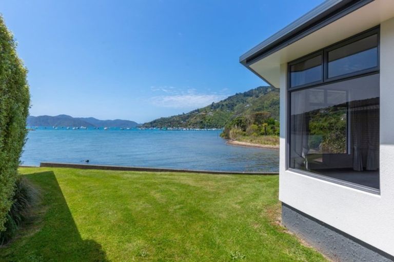 Photo of property in 291b Waikawa Road, Waikawa, Picton, 7220