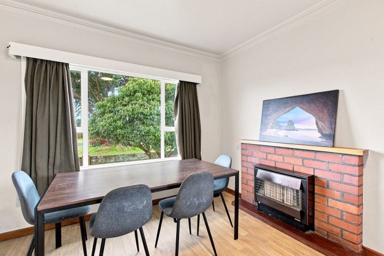 Photo of property in 28 Seymour Street, Waitara, 4320