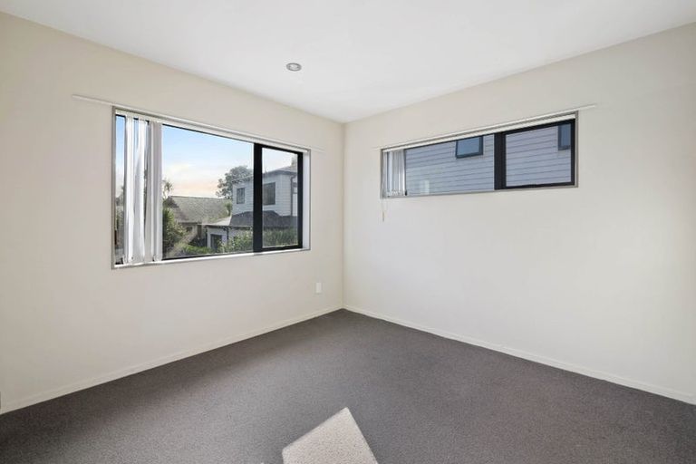 Photo of property in 55b Simpson Road, Ranui, Auckland, 0612