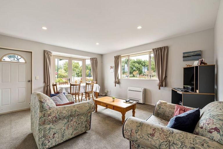 Photo of property in 1a Blue Gum Place, New Brighton, Christchurch, 8083