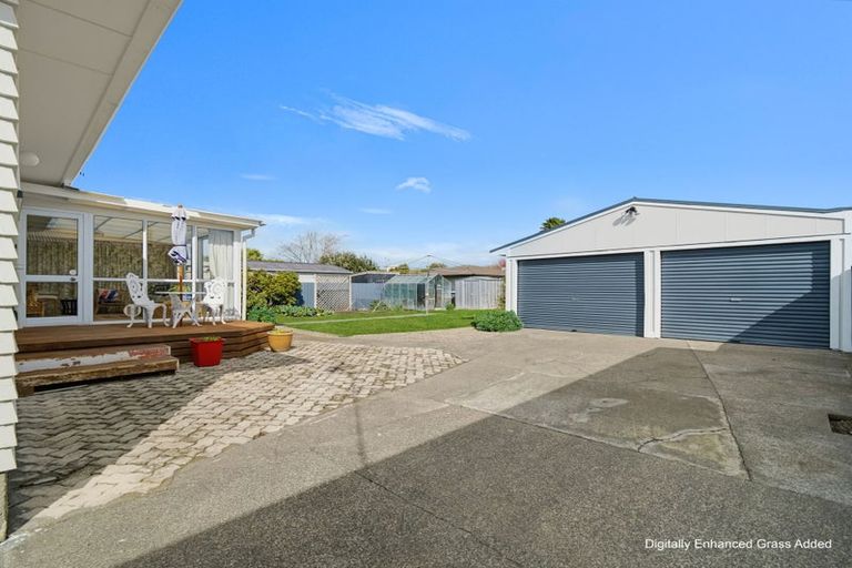 Photo of property in 15 Caxton Street, Onekawa, Napier, 4110