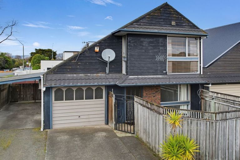 Photo of property in 1/146 Victoria Avenue, Hokowhitu, Palmerston North, 4410