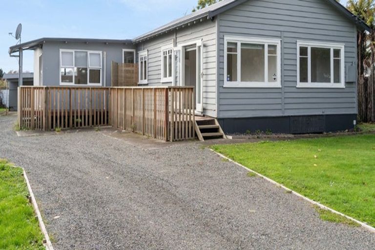 Photo of property in 13 Lee Road, Hannahs Bay, Rotorua, 3010