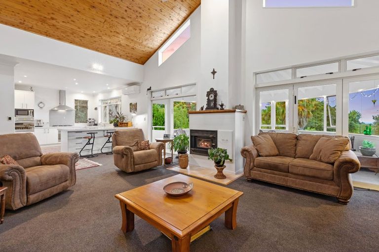 Photo of property in 25 Gunbar Drive, Welcome Bay, Tauranga, 3175