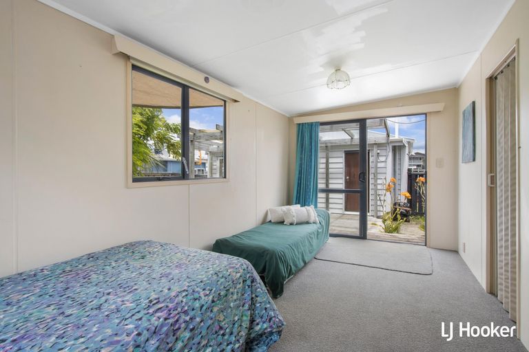 Photo of property in 10 Fyfe Road, Waihi Beach, 3611