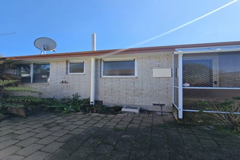 Photo of property in 2/14 Haast Street, Linwood, Christchurch, 8011