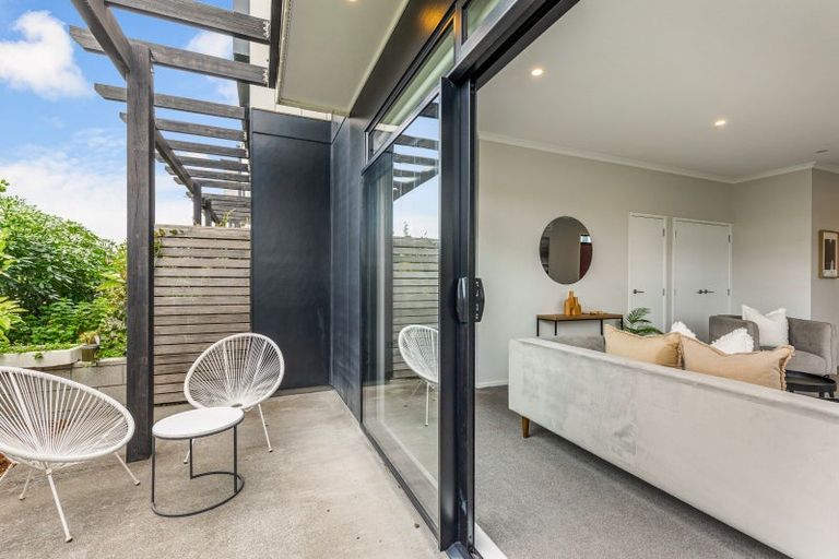 Photo of property in 2 Sidney Wallingford Way, Hobsonville, Auckland, 0616