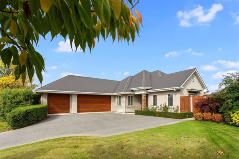Photo of property in 47 Enverton Drive, Rangiora, 7400
