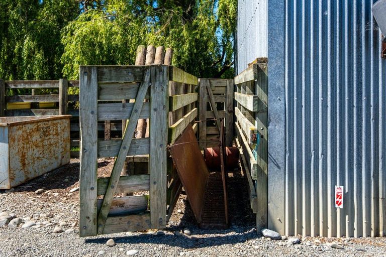 Photo of property in 35 Gartartan Road, Tinwald, Ashburton, 7774