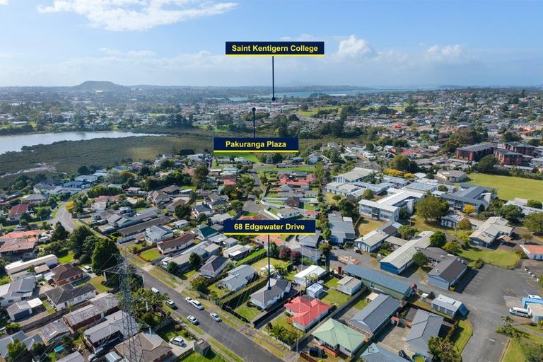 Photo of property in 68 Edgewater Drive, Pakuranga, Auckland, 2010