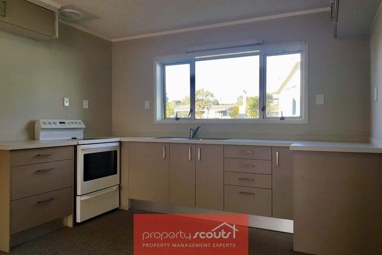 Photo of property in 2 Kapui Place, Waitara, 4320
