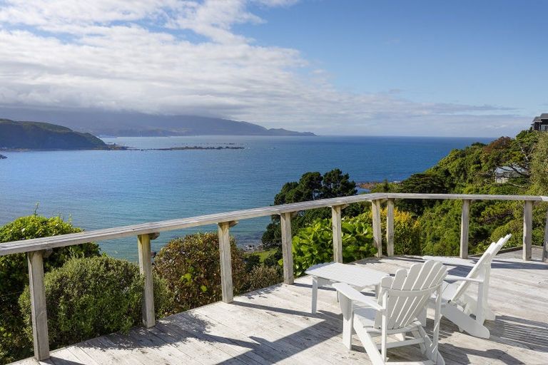 Photo of property in 1 View Road, Houghton Bay, Wellington, 6023