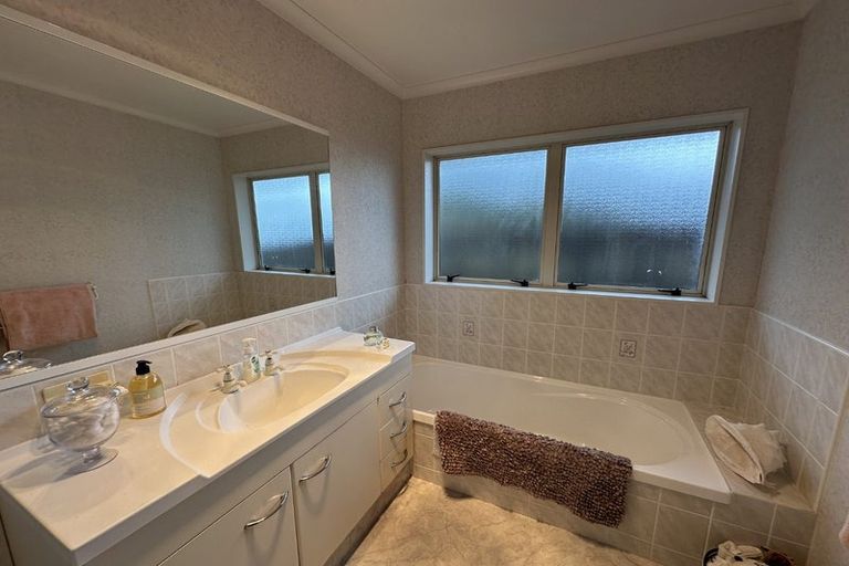 Photo of property in 3 Lantana Place, Mount Maunganui, 3116