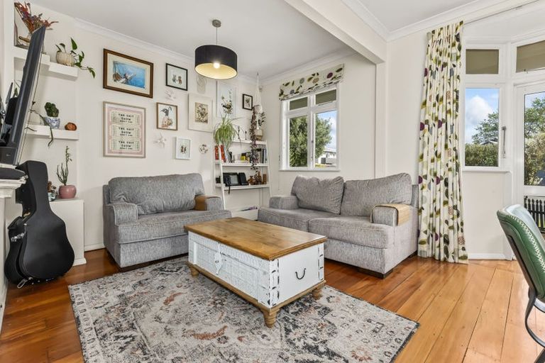 Photo of property in 50 Hollis Road, Paraparaumu Beach, Paraparaumu, 5032