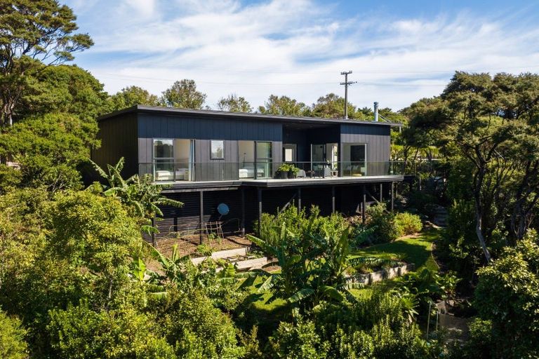 Photo of property in 5 Dolphin Place, Tutukaka, Whangarei, 0173