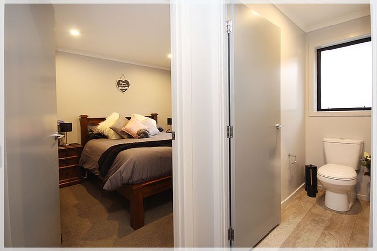 Photo of property in 15 Forbes Road, Foxton Beach, Foxton, 4815