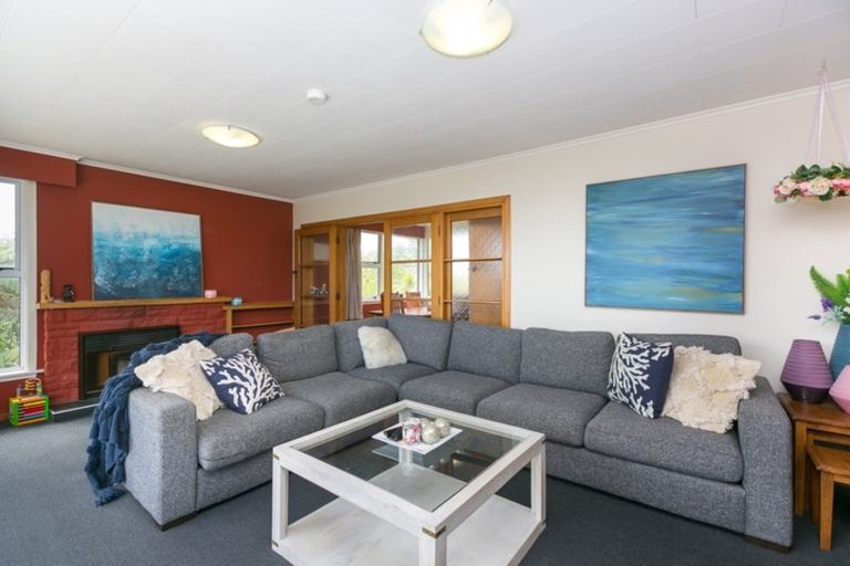 Photo of property in 7b Penrith Street, Westown, New Plymouth, 4310