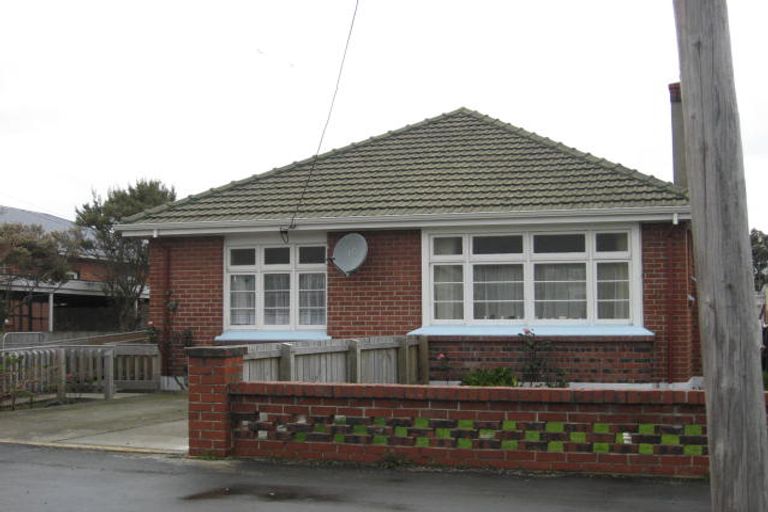 Photo of property in 269 Oxford Street, South Dunedin, Dunedin, 9012