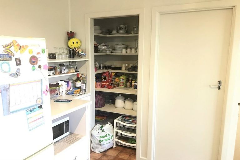 Photo of property in 1/6 Snell Avenue, Papakura, 2110