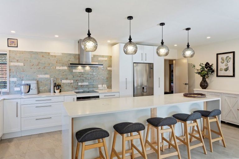 Photo of property in 71 Cedar Drive, Paraparaumu Beach, Paraparaumu, 5032