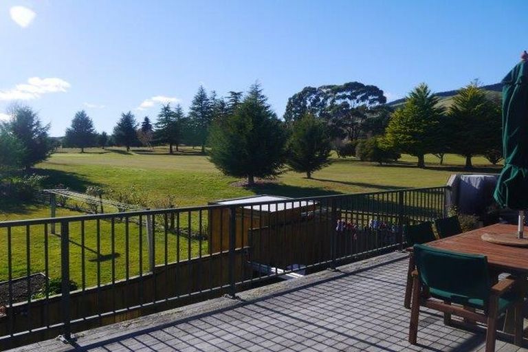 Photo of property in 11 Yasmin Lane, Kinloch, Taupo, 3377