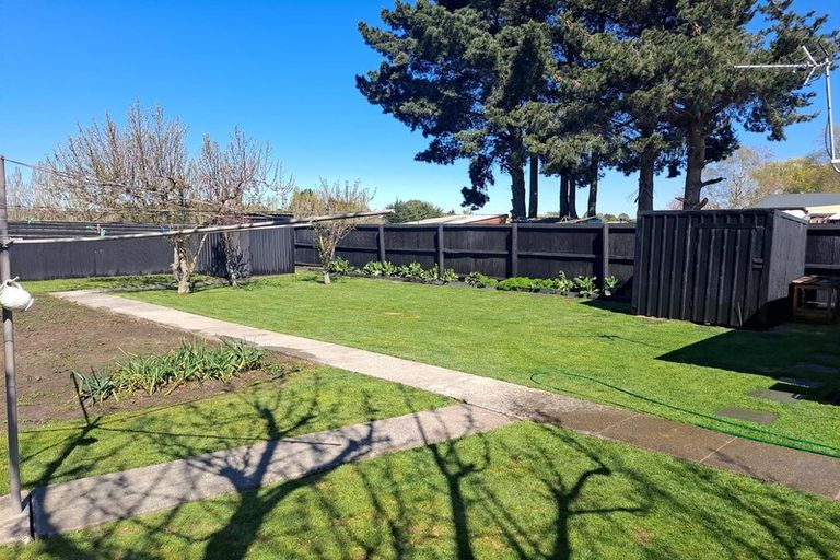 Photo of property in 695 Main South Road, Islington, Christchurch, 8042