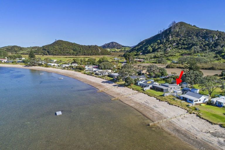 Photo of property in 858 Pataua South Road, Pataua South, Onerahi, 0192