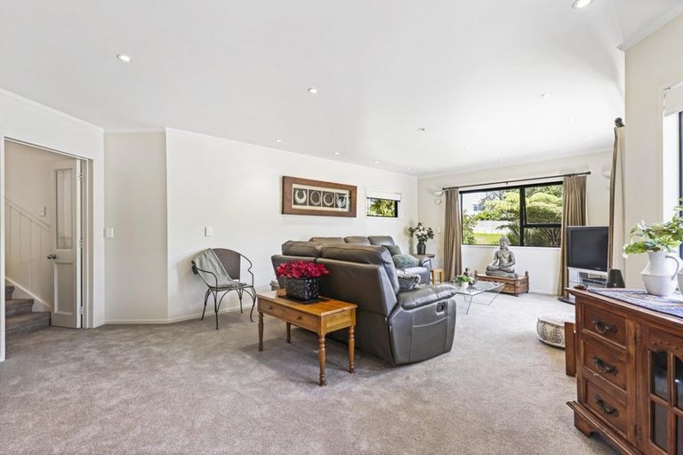 Photo of property in 5 Landell Place, Harrowfield, Hamilton, 3210