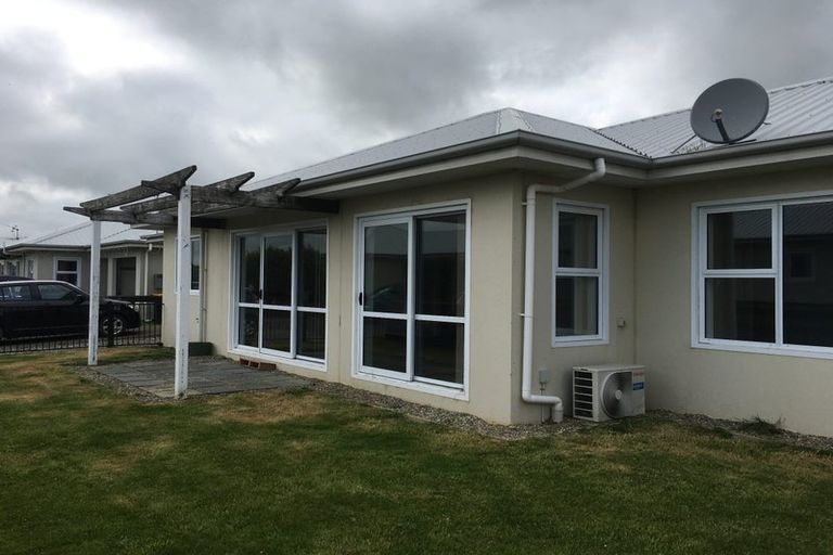 Photo of property in 75 Lothian Crescent, Strathern, Invercargill, 9812