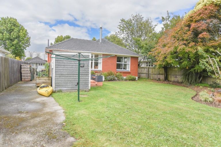 Photo of property in 36 Hillary Crescent, Upper Riccarton, Christchurch, 8041