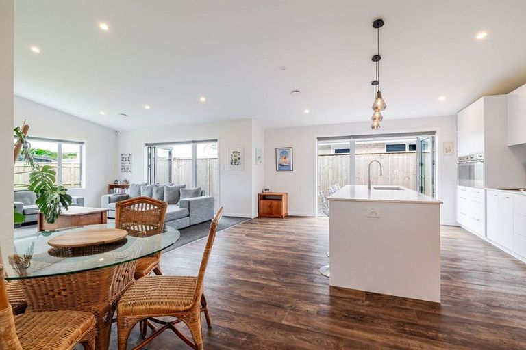 Photo of property in 58 Freedom Drive, Kelvin Grove, Palmerston North, 4414