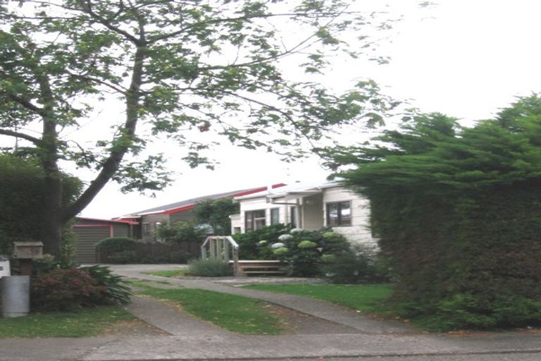 Photo of property in 20 He Awa Crescent, Waikanae, 5036