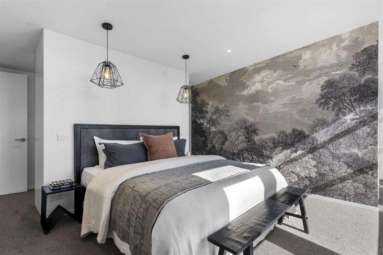 Photo of property in 9 Walnut Avenue, Strowan, Christchurch, 8052