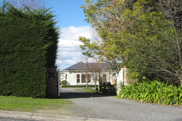 Photo of property in 11 Windsor Road, Waipawa, 4210